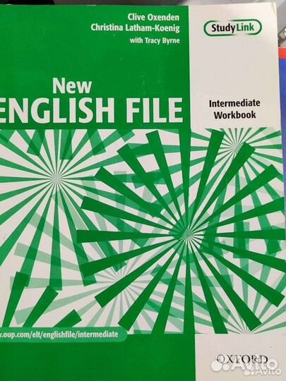 Учебники и рабочая тетрадь New English File