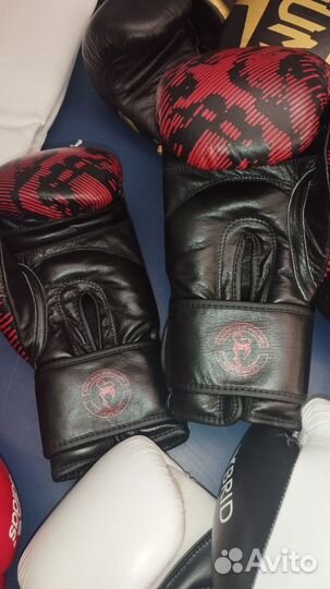 Перчатки для единоборств