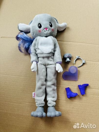 Кукла барби, плюшевый костюм