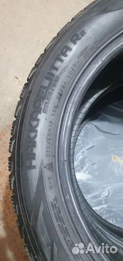 Nokian Tyres Hakkapeliitta R2 215/50 R17 95R