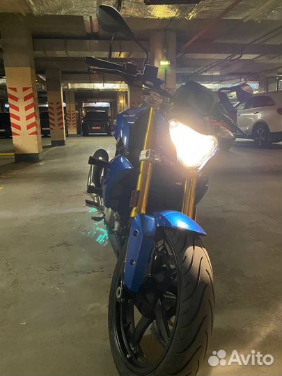 BMW G310R