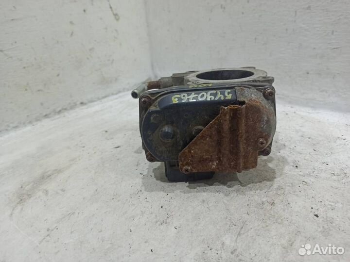 Дроссельная заслонка 1450A101