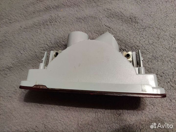 Задняя противотуманная фара nissan x-trail t31