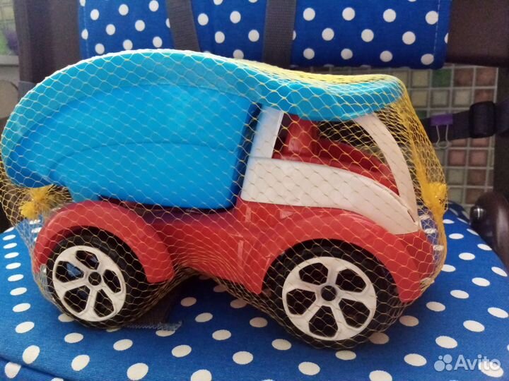 Новый грузовик