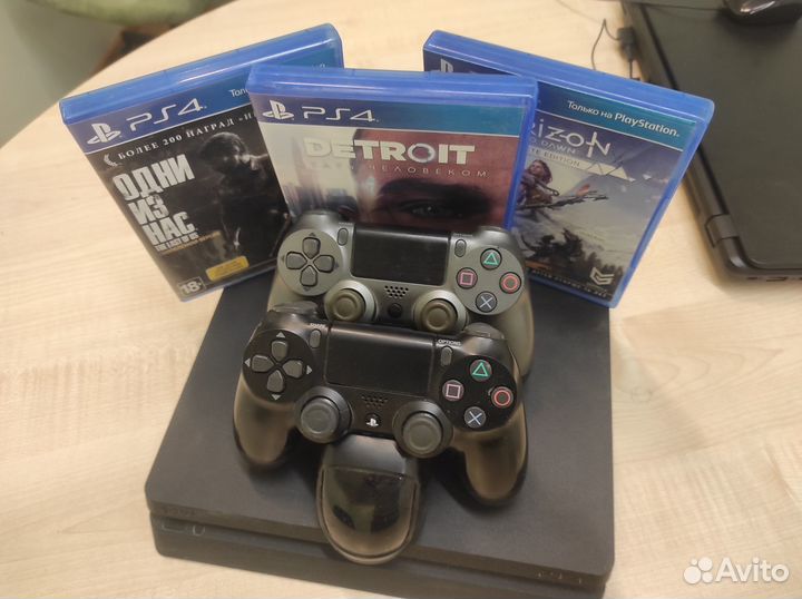 Продам playstation 4
