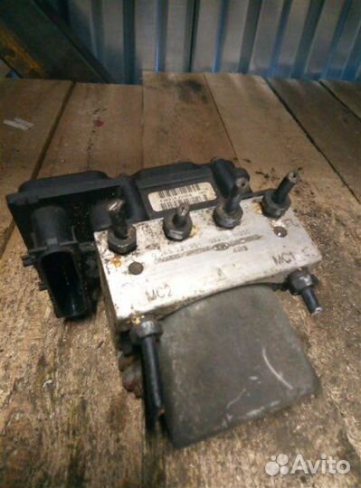 Блок abs Kia Ceed 1.6 2010