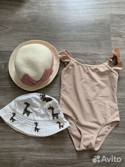 Купальник и панамы для девочки 104