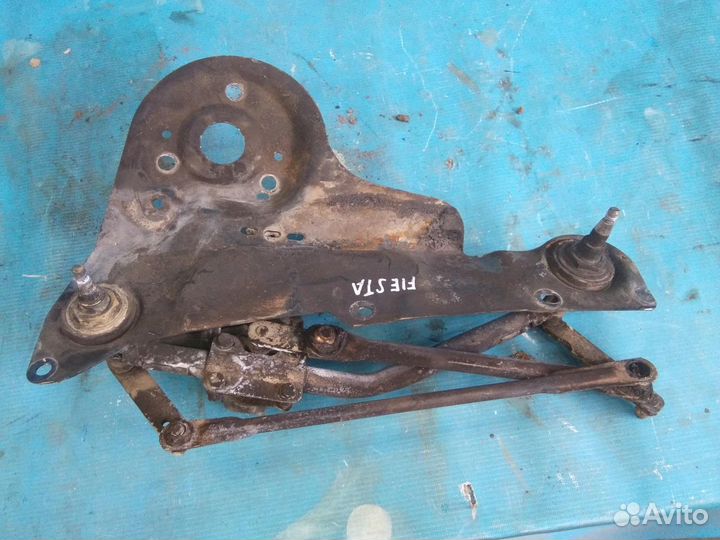 Трапеция стеклоочистителей Ford Fiesta 2001-2007