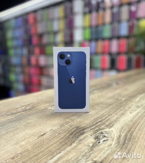 iPhone 13, 256 ГБ