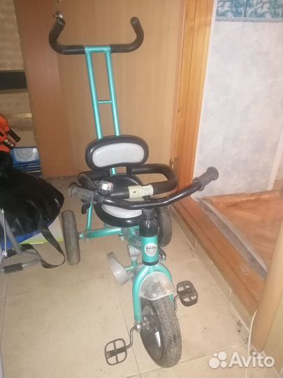 Трехколесный велосипед