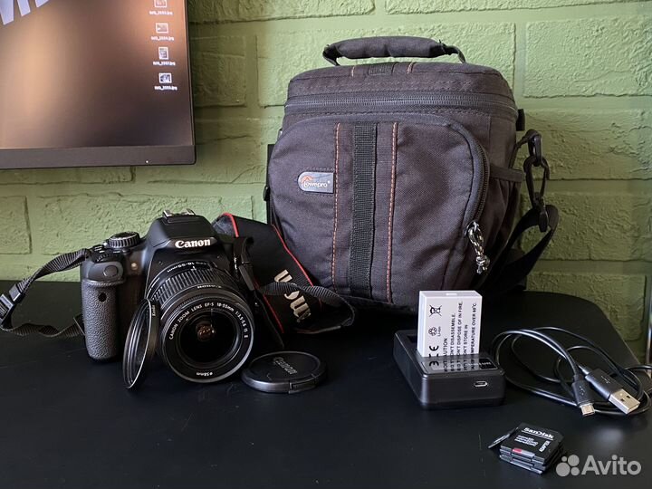 Японский Canon 650D