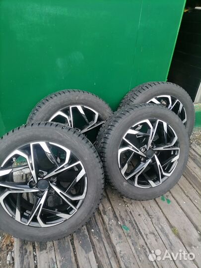 Nokian Tyres Nordman 7 215/55 R17 98T