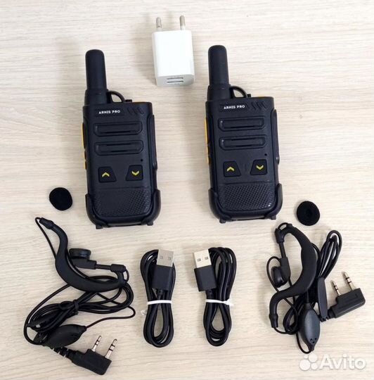 Рация с гарнитурой для бизнеса надежные легкие