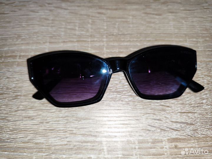 Солнцезащитные очки женские