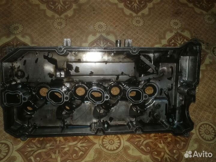 Б/У Б/У Крышка клапанная 1035A897 mitsubishi
