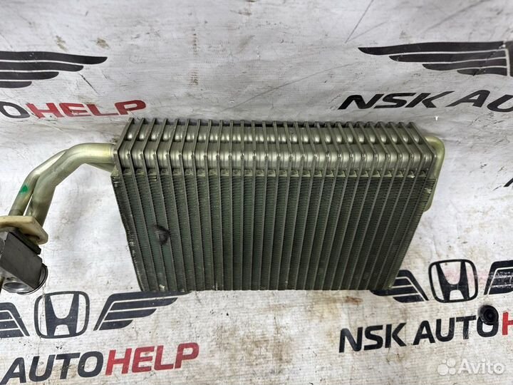 Испаритель кондиционера Mercedes-Benz E-Class W211