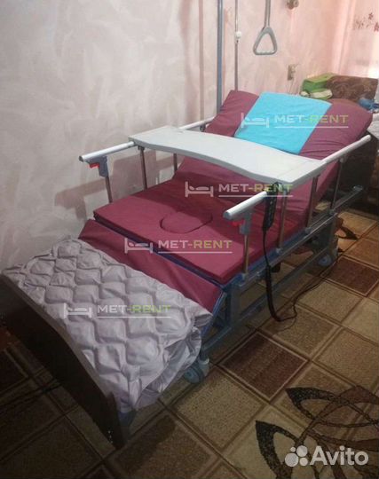 Кровать для инвалидов и обездвиженных с пу