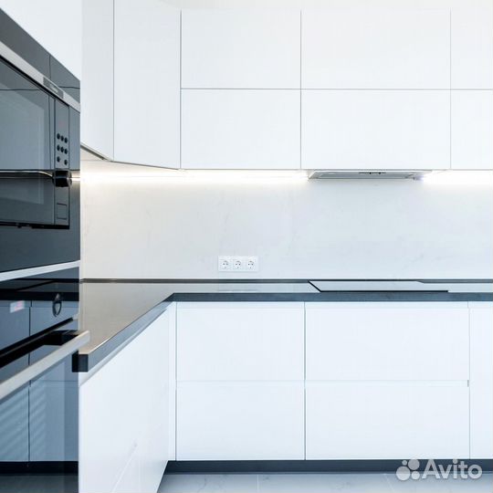 Угловая кухня. Кухонный гарнитур на заказ