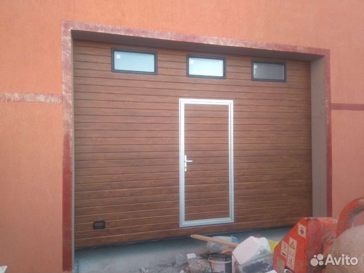 Производство секционных ворот