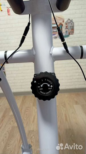 Эллиптический тренажер EVO Fitness Orion