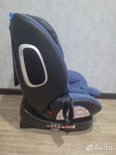 Автомобильное детское кресло от 0 до 18 кг