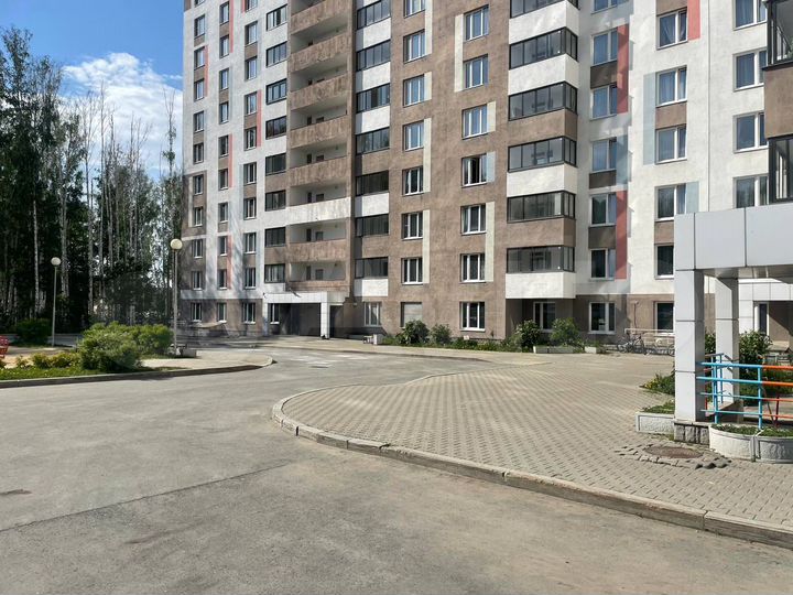 2-к. квартира, 48 м², 4/14 эт.