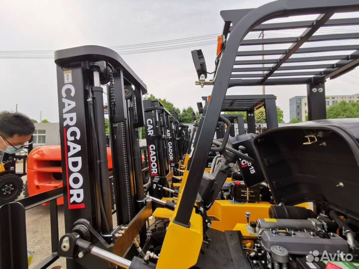 Вилочный погрузчик CARGADOR CPCD20, 2023