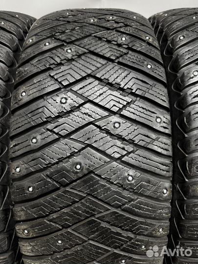 Goodyear UltraGrip Ice Arctic SUV 285/60 R18 116T