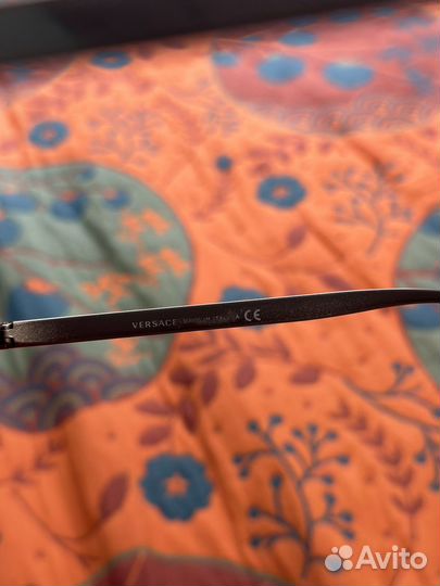 Солнцезащитные очки