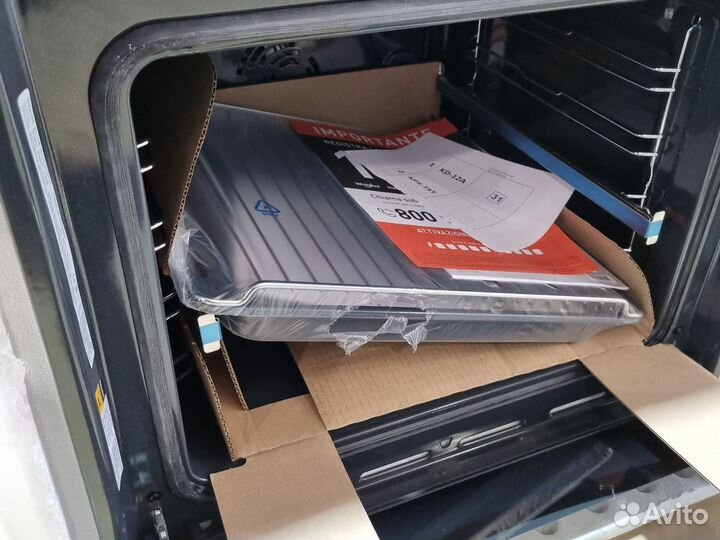 Духовой шкаф Hotpoint-Ariston