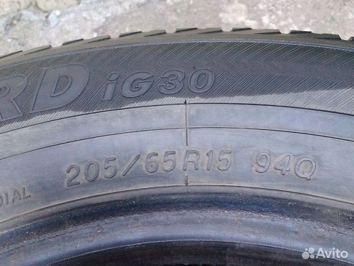 Yokohama Ice Guard IG30 205/65 R15