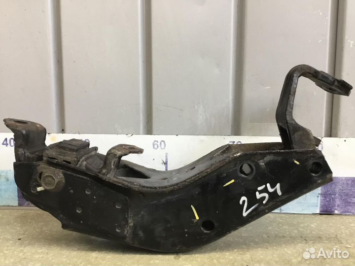 Кронштейн опоры двигателя ZAZ Chance 2005-2014