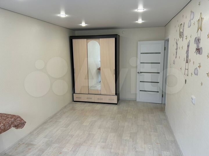 2-к. квартира, 42,4 м², 1/9 эт.