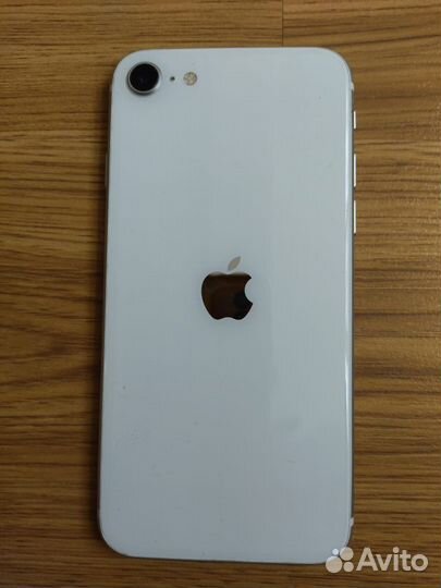 iPhone se2020 128