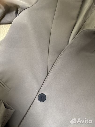 Брючный костюм женский