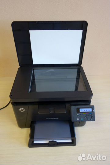 Мфу HP Color LaserJet Pro M176n