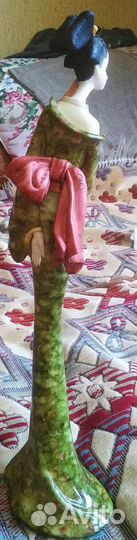 Статуэтка японка