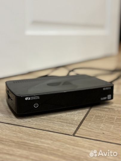 Спутниковый ресивер триколор