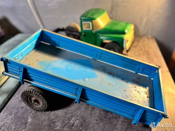 Детская игрушка СССР самосвал 