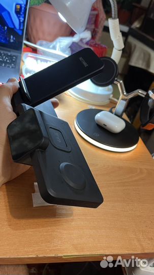 Док станция для iPhone