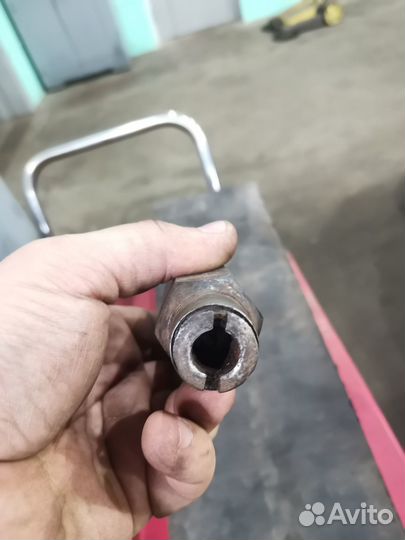 Приводной Вал на снегоход brp 605253104