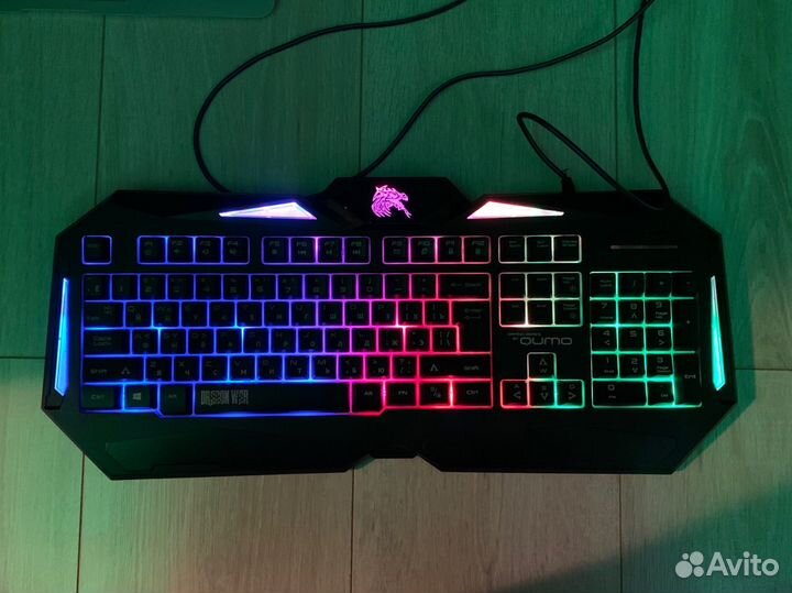Игровая механическая клавиатура qumo б/у