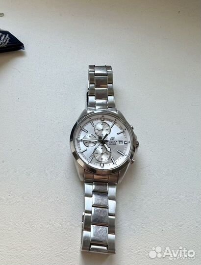 Наручные часы casio EFV-560D-7A кварцевые
