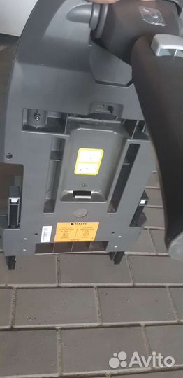 Оригинальное детское автокресло audi