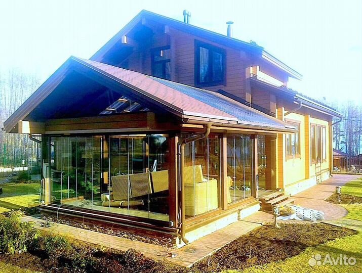 Безрамное раздвижное остекление