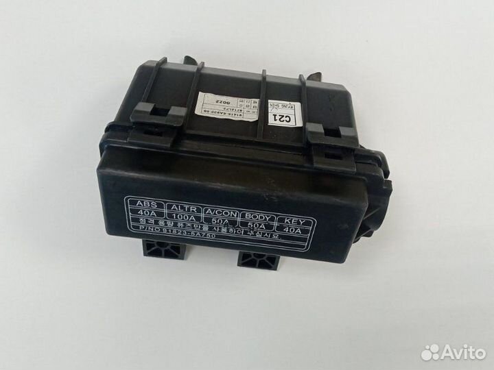 Корпус блока предохранителей Hyundai County 2004