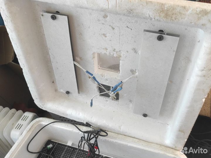 Инкубатор для яиц автоматический бу