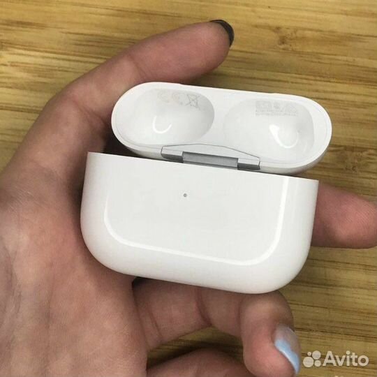 Кейс AirPods Pro оригинал