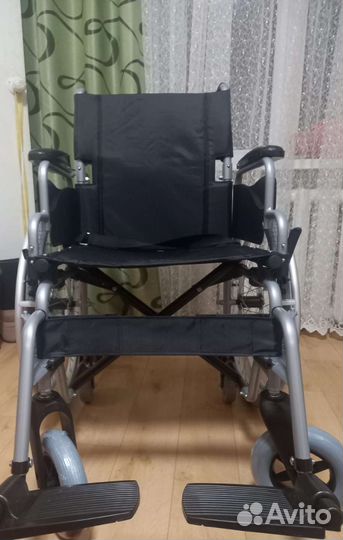 Кресло коляска инвалидная новая