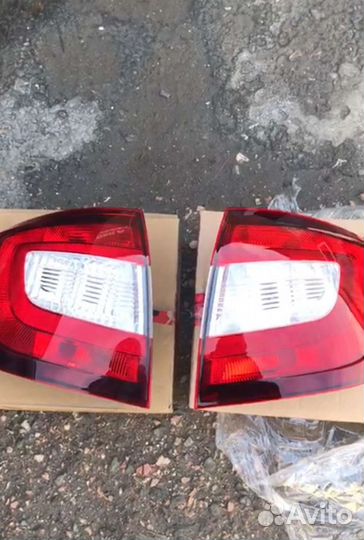 Фонарь задний Стопы на Skoda Rapid Рестайл